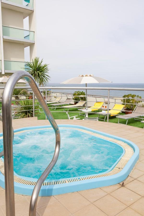 Hotel Igea Spiaggia Bellaria-Igea Marina Eksteriør bilde